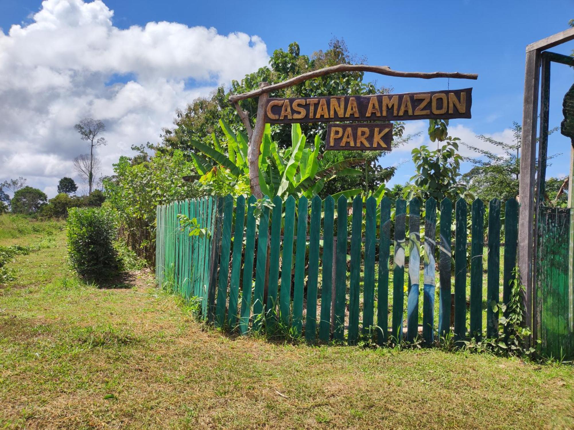 Хостел Castana Amazon Park Пуэрто-Мальдонадо Экстерьер фото